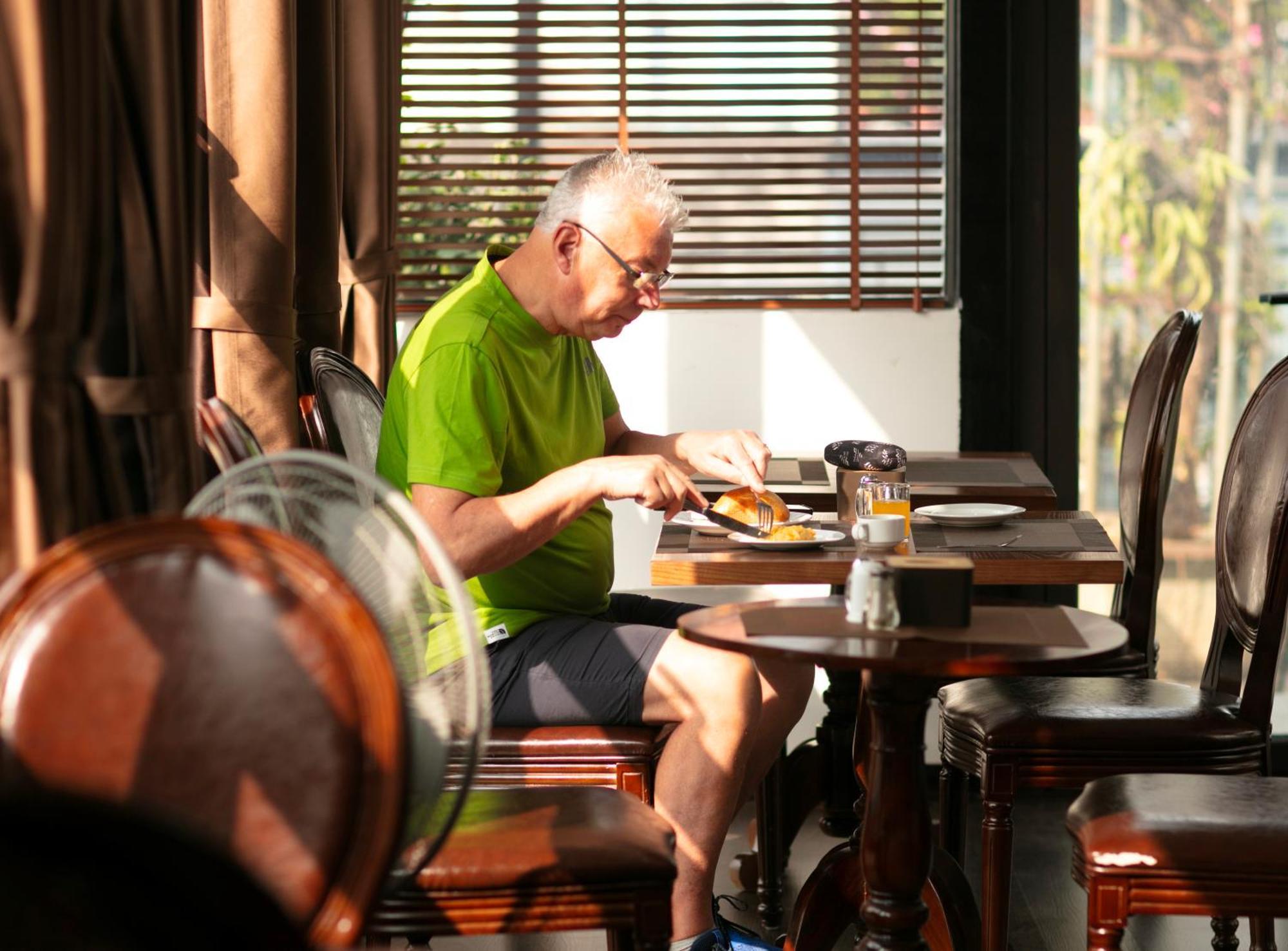 庄庄高级酒店 河内 外观 照片